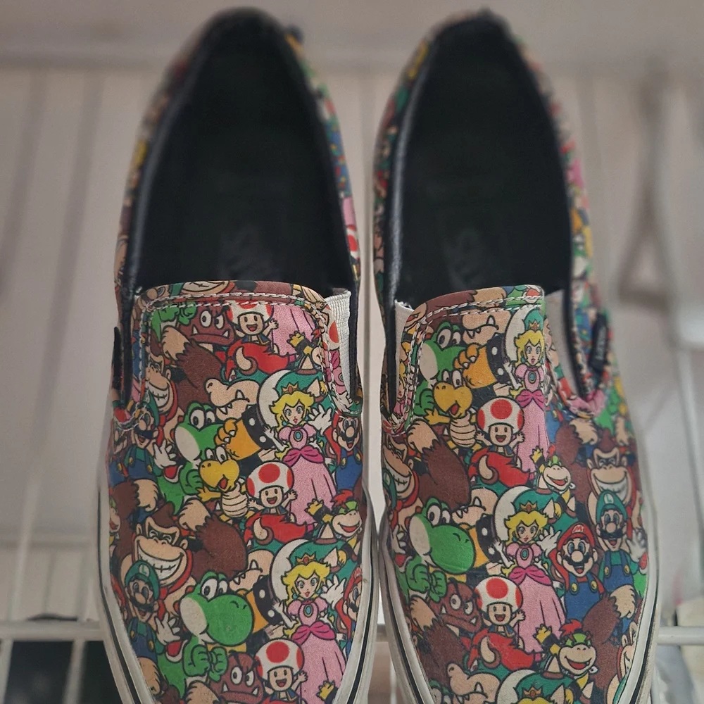 Vans Super Mario Bros Multicolor Character Print Slip-Ons - Picture 1 of 1